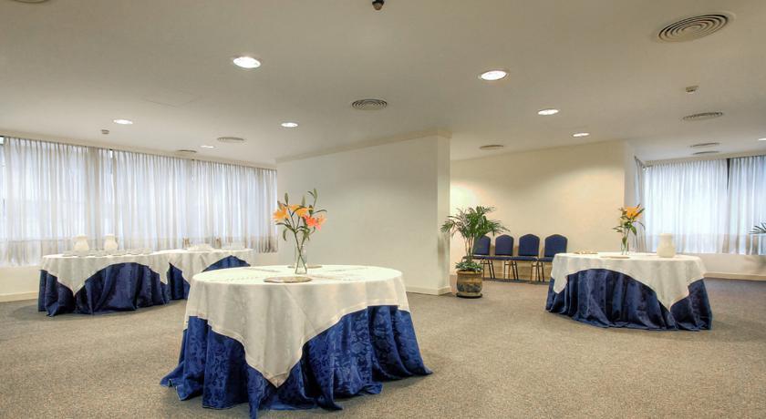 בואנוס איירס 818 Suites מראה חיצוני תמונה